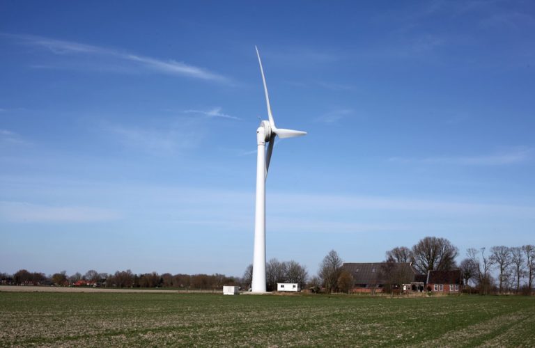 Zuidhorn geeft ‘klap’ op windmolens Middag-Humsterland