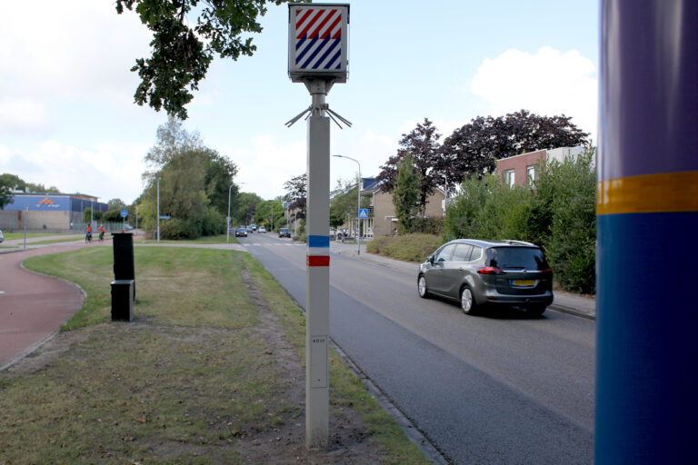 Flitspalen op Auwemalaan en Lindensteinlaan zijn ‘lapmiddel’